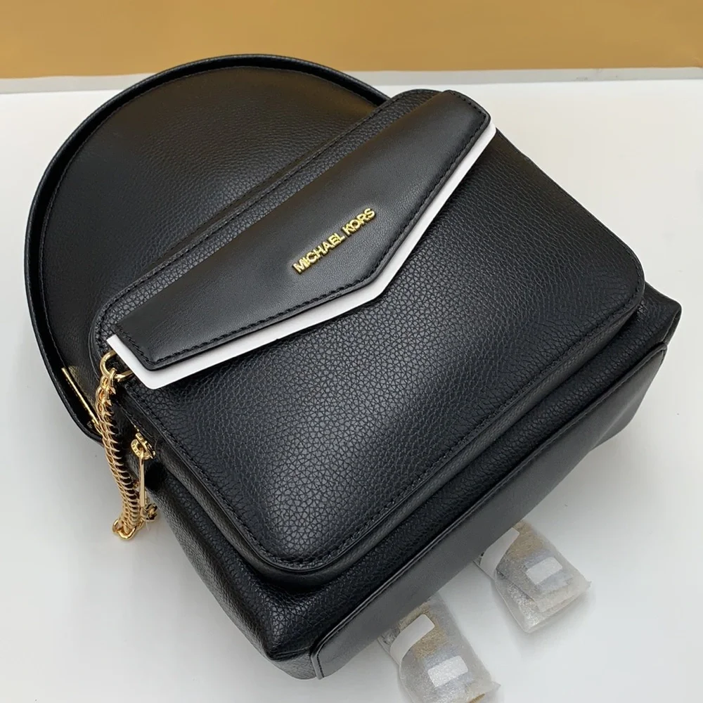MICHAEL KORS BLACK COLOR Maisie Medium Pebbled Leather 2-in-1 Backpack